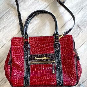 Samantha Brown travel bag.